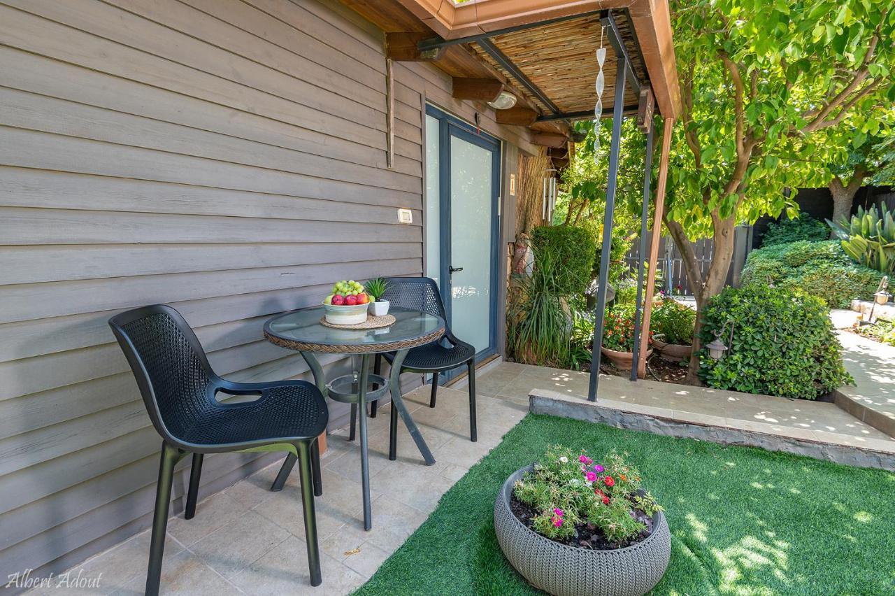 Talia Cabin Guest & Spa Rosh Pinna Exterior photo